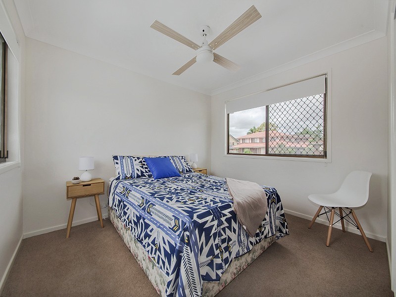 16 Brodick Street, Carindale QLD 4152