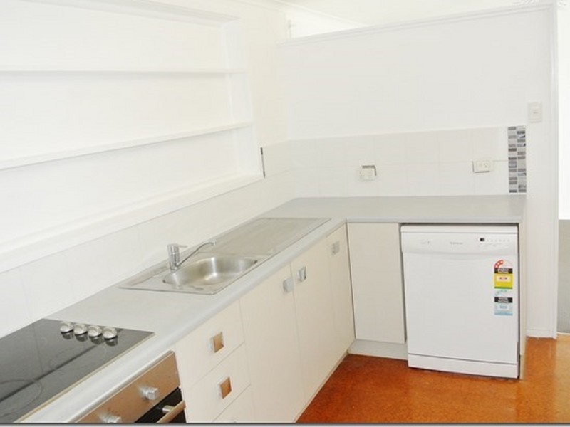 15 Cotswold Street, Carina QLD 4152