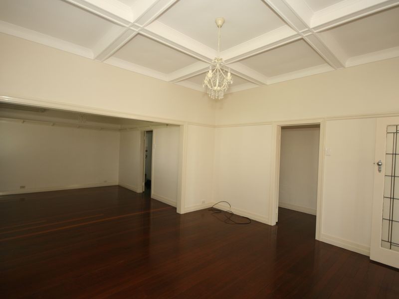 29 Halland Terrace, Camp Hill QLD 4152