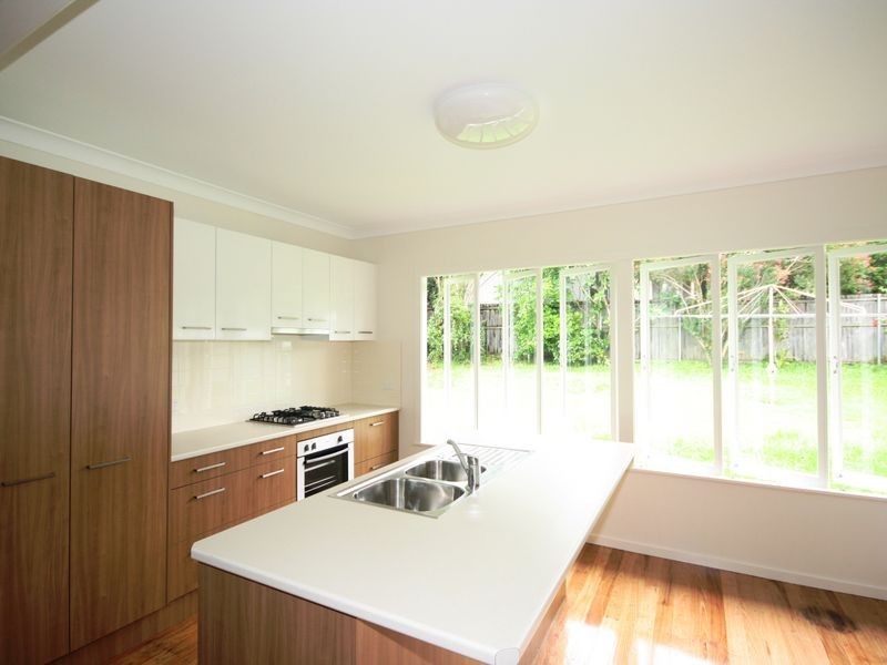 15 Morven Street, Camp Hill QLD 4152