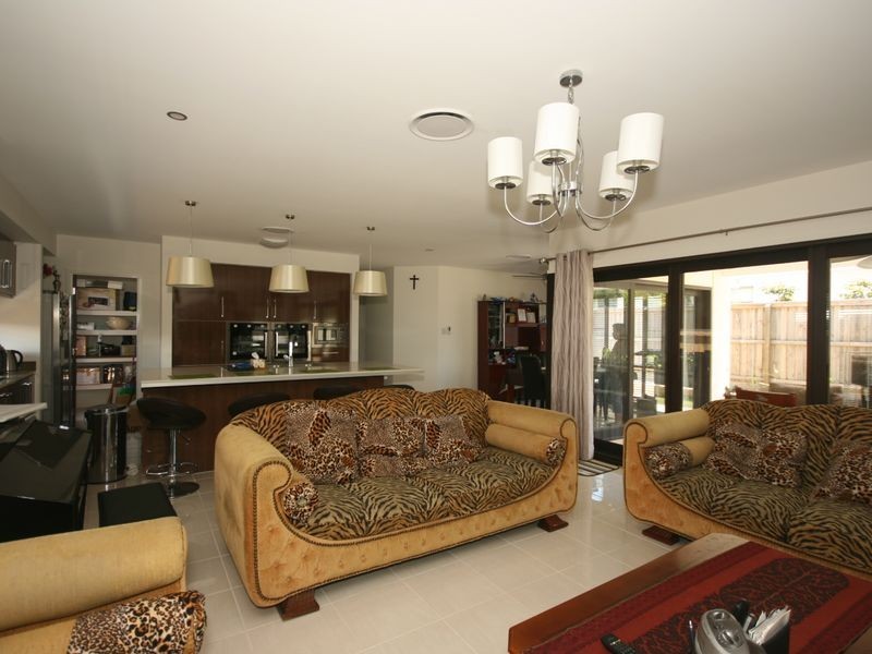 52 Obrist Place, Rochedale QLD 4123