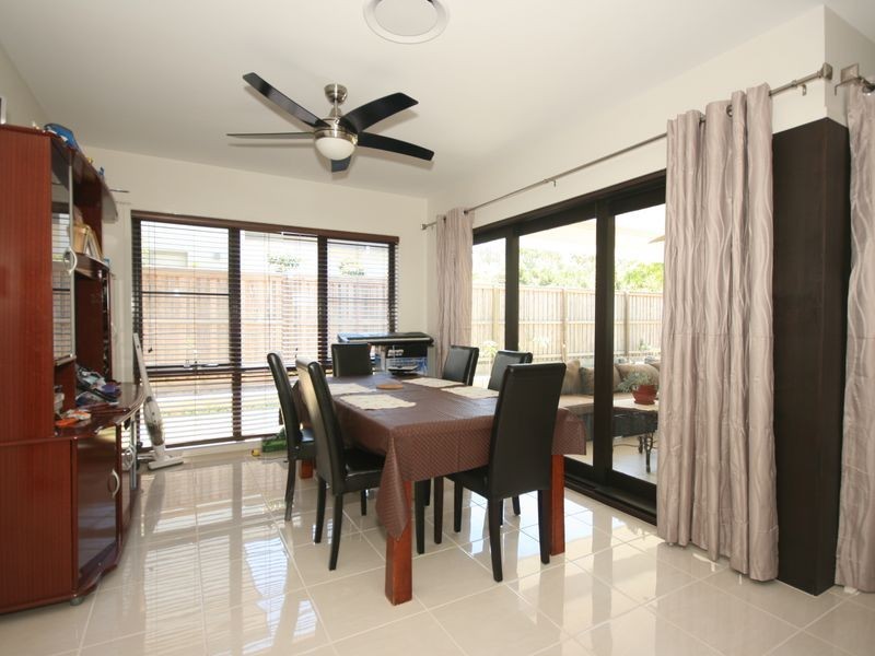 52 Obrist Place, Rochedale QLD 4123
