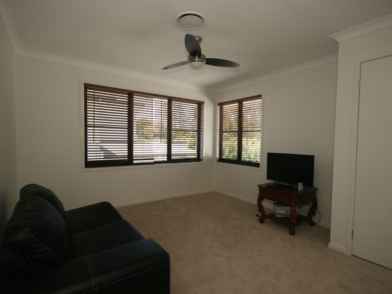 52 Obrist Place, Rochedale QLD 4123