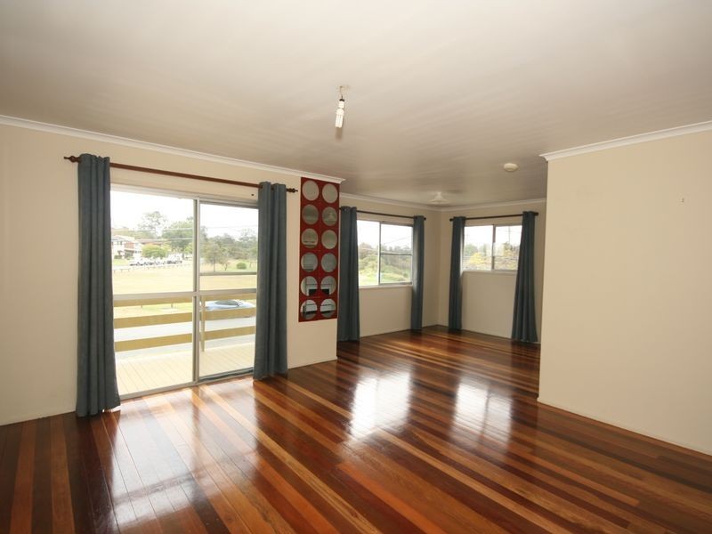 39 Billan Street, Carina QLD 4152