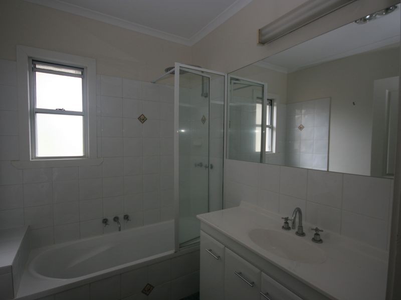 96 Mons Rd., Carina Heights QLD 4152