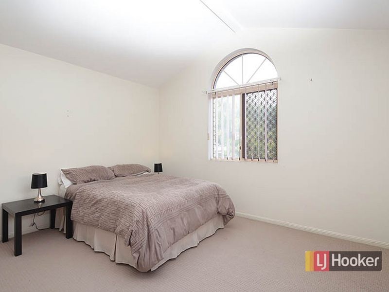 209 Ham Road, Wishart QLD 4122