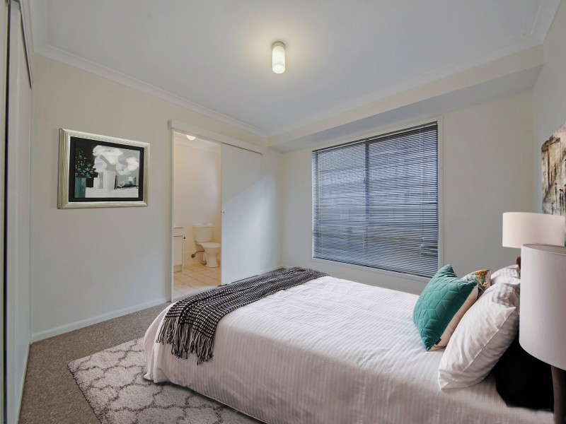 60 Torquay Crescent, Tingalpa QLD 4173