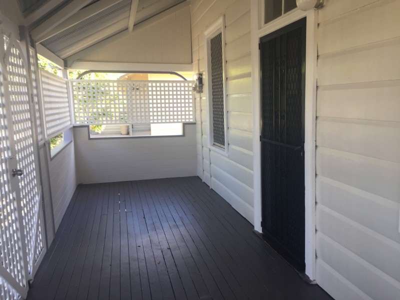 680 Cavendish Road, Holland Park QLD 4121