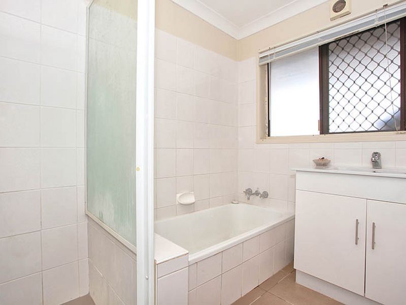 11 Pavuvu Street, Mansfield QLD 4122