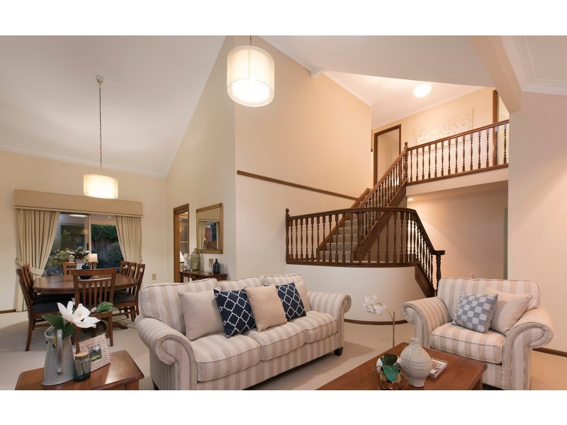 22 Jennings Court, Carindale QLD 4152