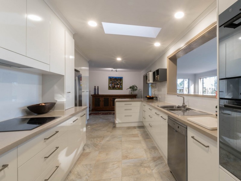 84 Howlett Road, Capalaba QLD 4157
