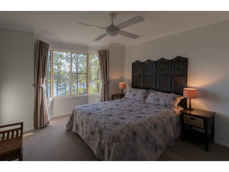 84 Howlett Road, Capalaba QLD 4157