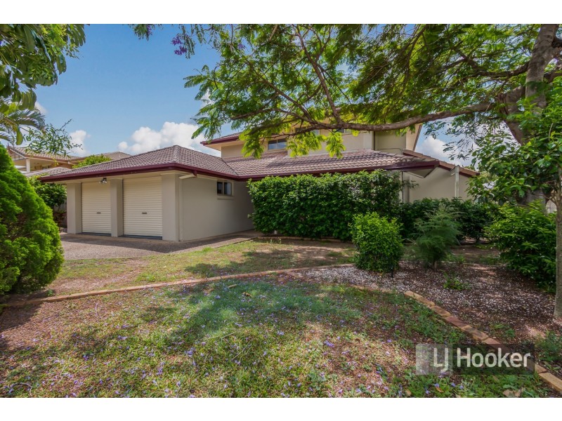 18 Talaroo Street, Carindale QLD 4152