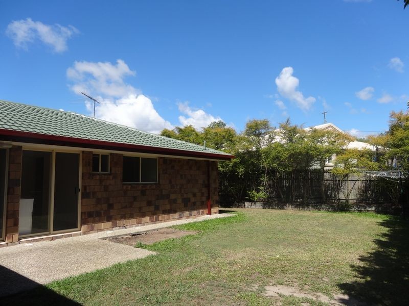 63 Berkley Place, Carindale QLD 4152