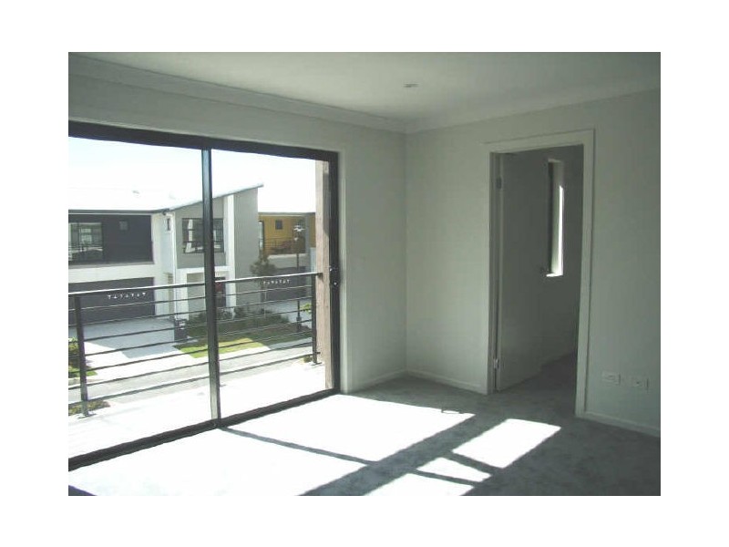 130/16 Surbiton Court, Carindale QLD 4152