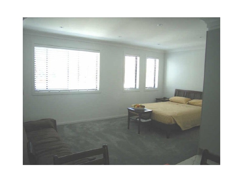 130/16 Surbiton Court, Carindale QLD 4152