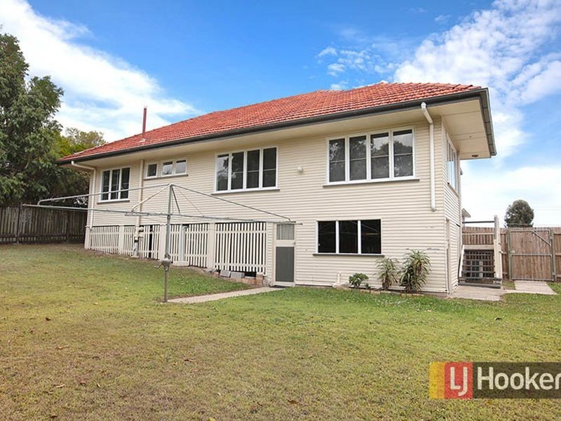 27 Faraday Street, Camp Hill QLD 4152