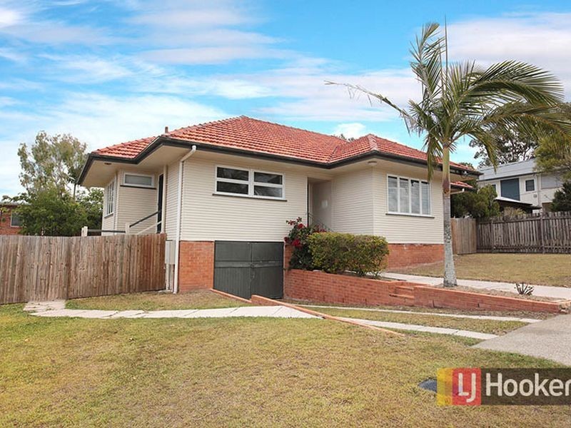 27 Faraday Street, Camp Hill QLD 4152