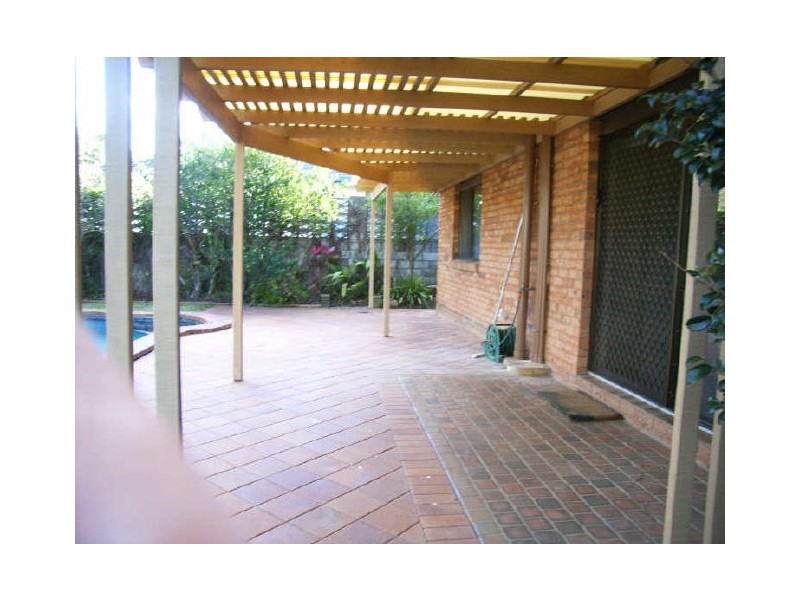 40 Banwell Crescent, Carindale QLD 4152