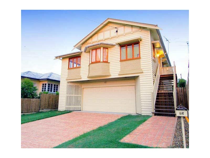 86 Bundah Street, Camp Hill QLD 4152