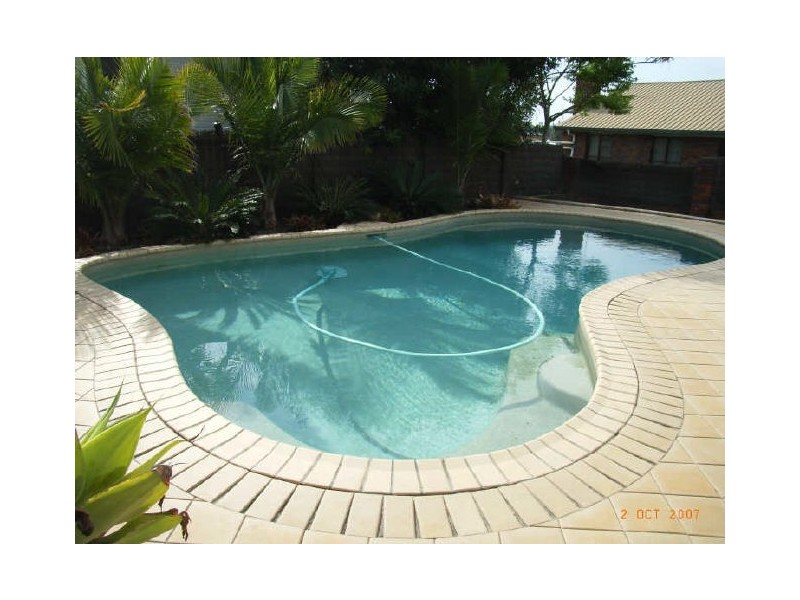 62 Bernecker Street, Carina QLD 4152