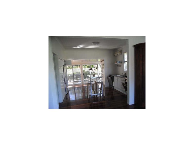 11 McEwan Street, Carina QLD 4152