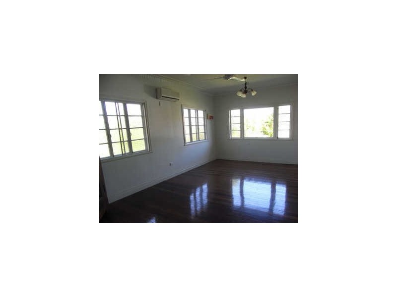 11 McEwan Street, Carina QLD 4152