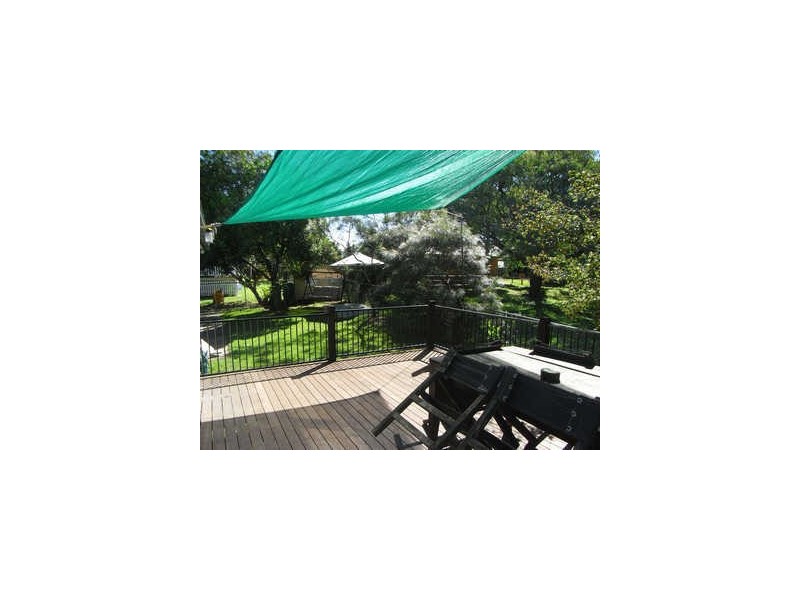 11 McEwan Street, Carina QLD 4152