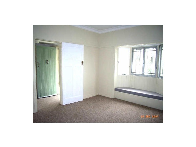 27 Pelham Street, Coorparoo QLD 4151