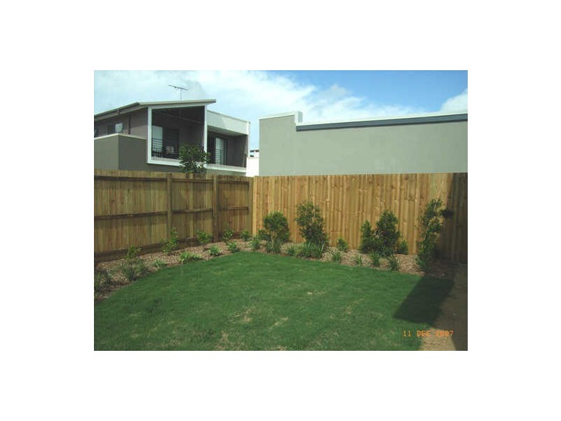 135/16 Surbiton Court, Carindale QLD 4152