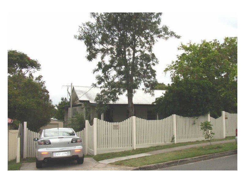 25 Corfield Street, Carina QLD 4152