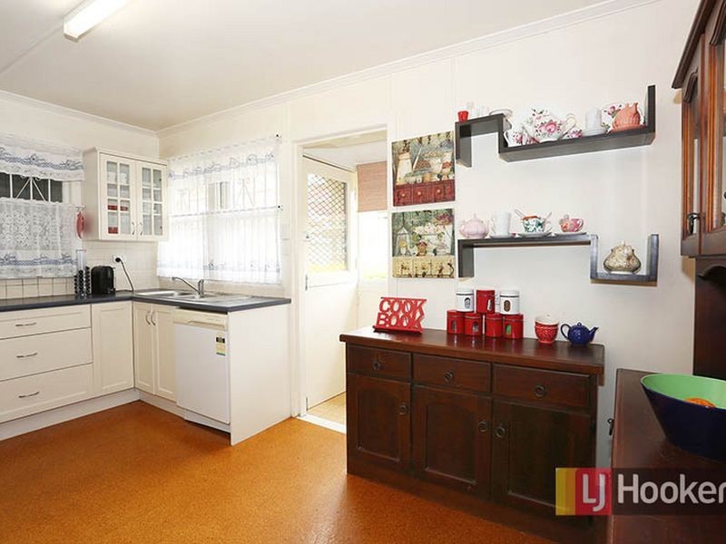 2 Bruce Street, Carina QLD 4152