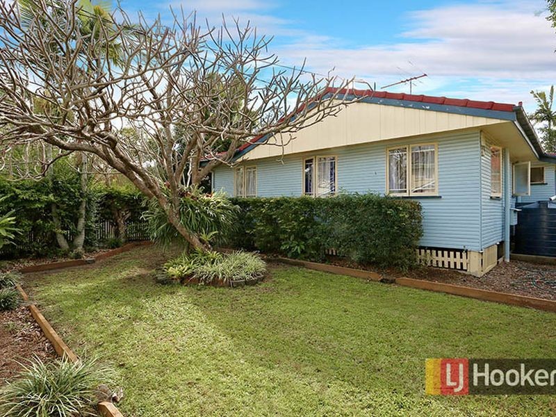 2 Bruce Street, Carina QLD 4152