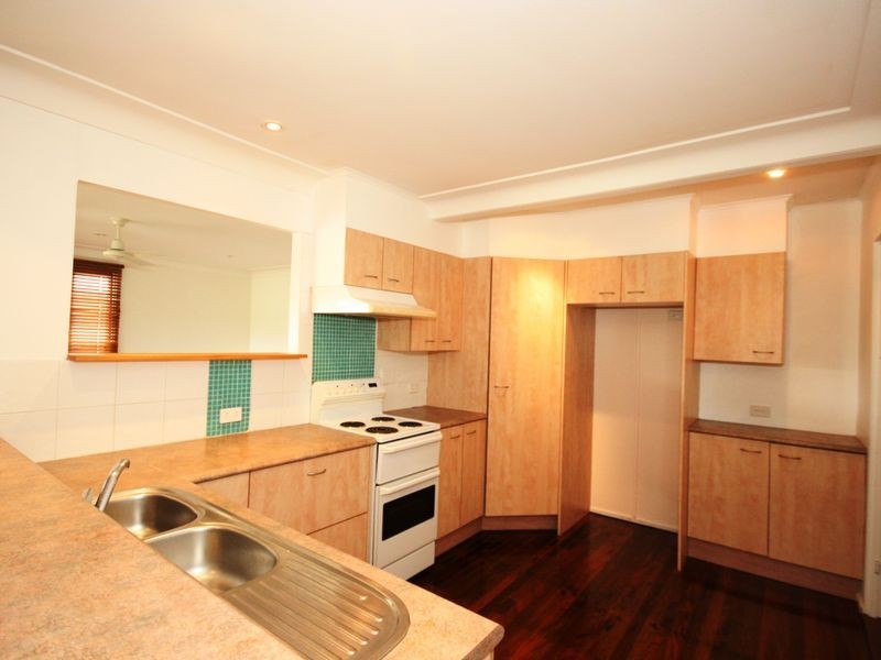 9 Chater Street, Carina QLD 4152