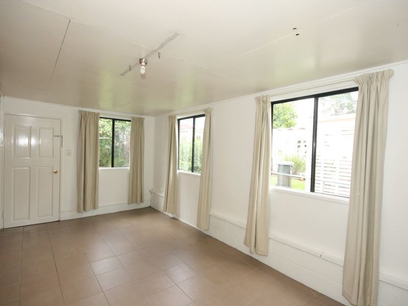 9 Chater Street, Carina QLD 4152