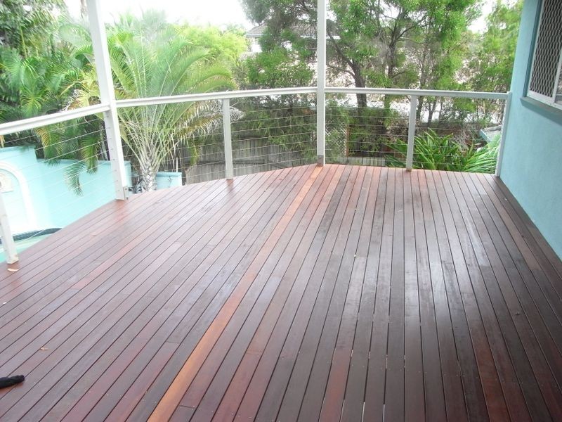 21 Amersham Crescent, Carindale QLD 4152