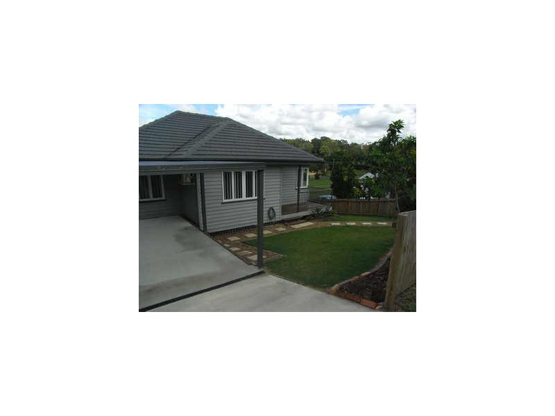 1 Napier Street, Carina QLD 4152