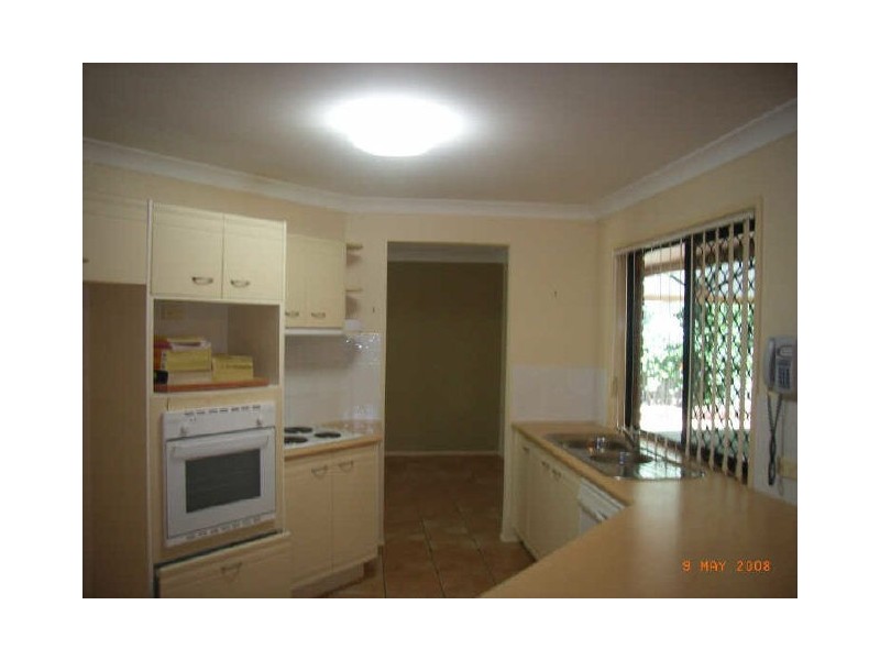 4 Eric Court, Cleveland QLD 4163