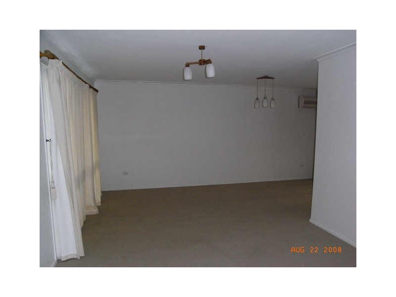 21 Tristan Street, Carindale QLD 4152