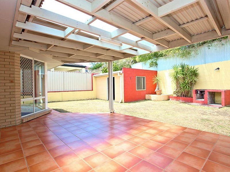 50 Kauri Street, Carindale QLD 4152