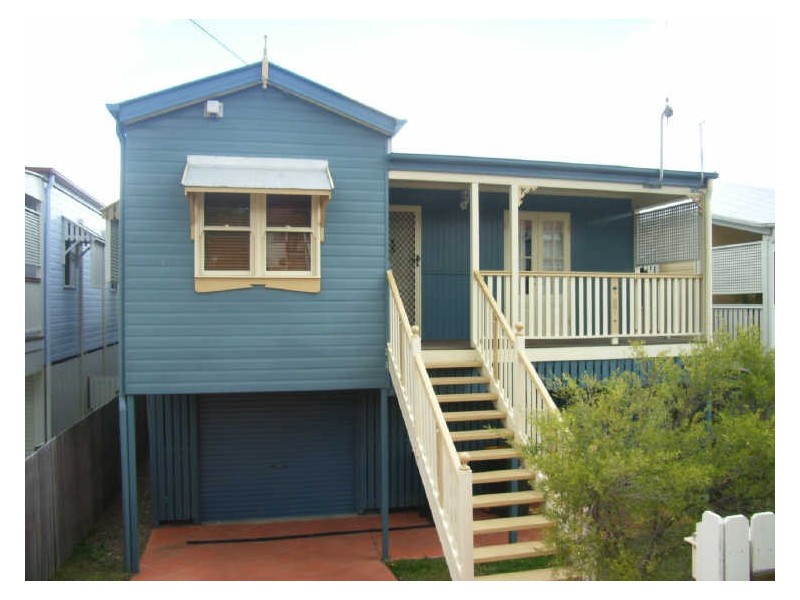 76 Raven Street, Camp Hill QLD 4152