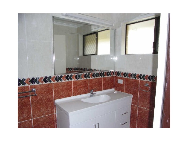 90 Pine Street, Wynnum QLD 4178