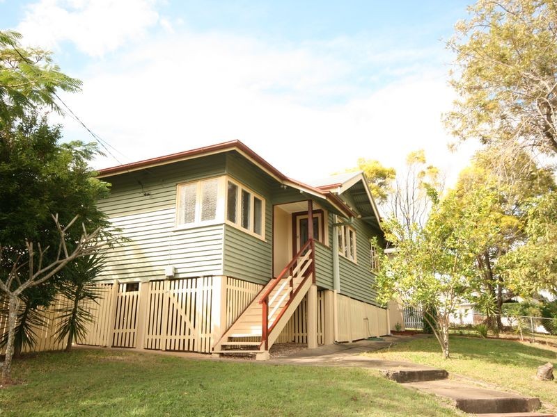 121 Porteus Street, Seven Hills QLD 4170