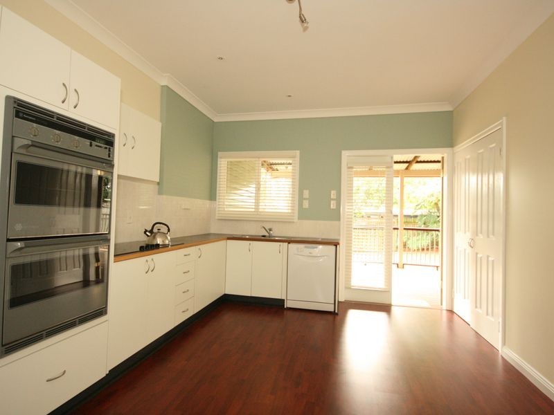 121 Porteus Street, Seven Hills QLD 4170