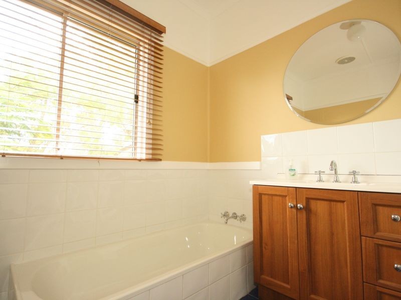 121 Porteus Street, Seven Hills QLD 4170