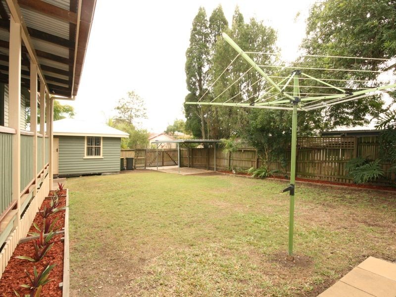 121 Porteus Street, Seven Hills QLD 4170