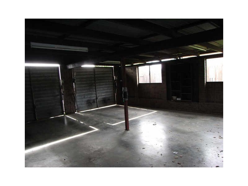 16 Lycette Street, Belmont QLD 4153