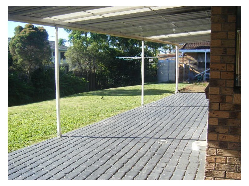 412 Winstanley Street, Carindale QLD 4152