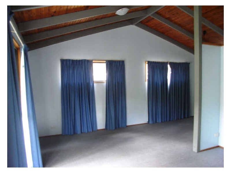 412 Winstanley Street, Carindale QLD 4152