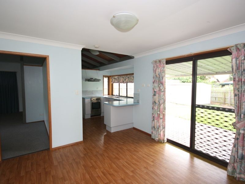 412 Winstanley Street, Carindale QLD 4152